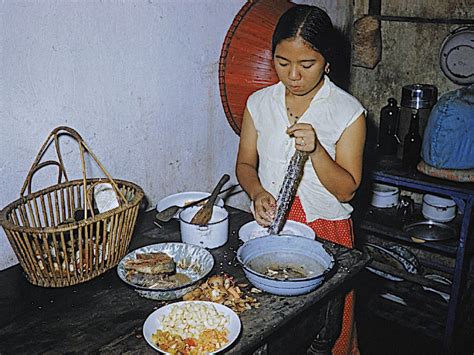 印尼女人身材 廚房上方是房間